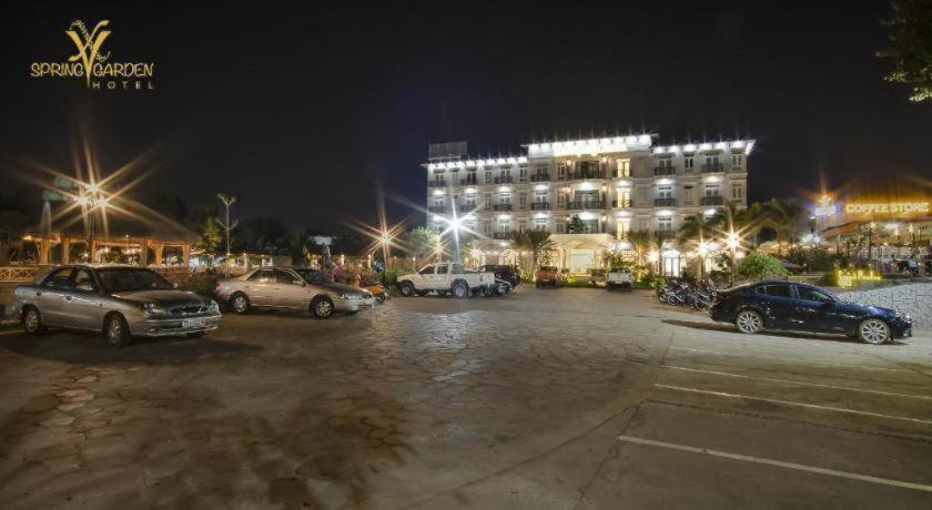 Spring Garden Hotel Lk Long Khanh Bagian luar foto