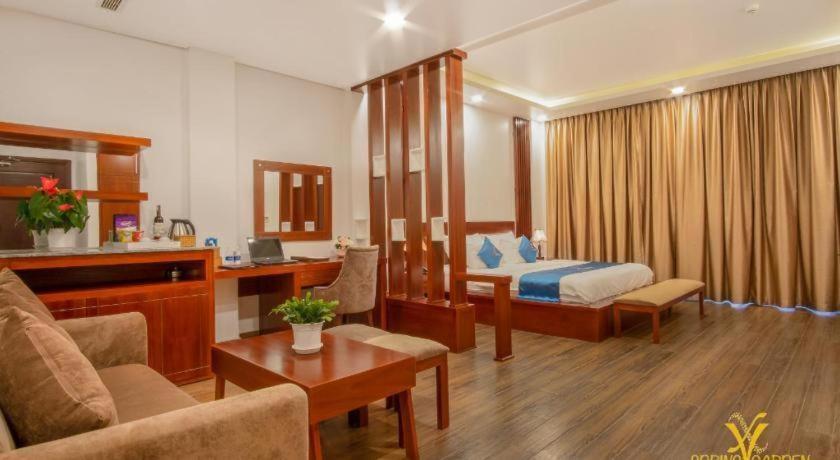 Spring Garden Hotel Lk Long Khanh Bagian luar foto
